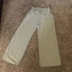 Abercrombie and Fitch light green kaki style pants